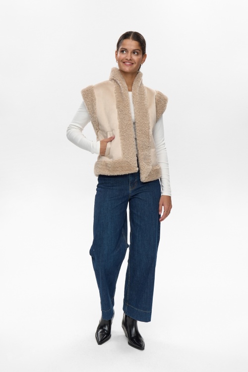 NUELLIOT VEST PF25 - 0547