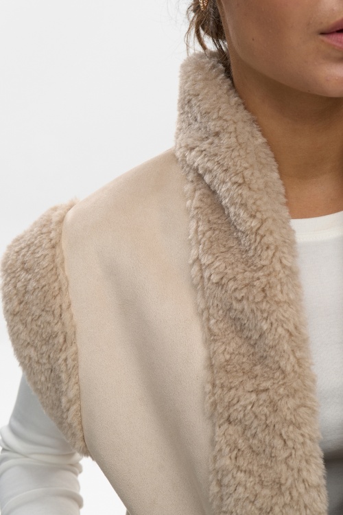 NUELLIOT VEST PF25 - 0547