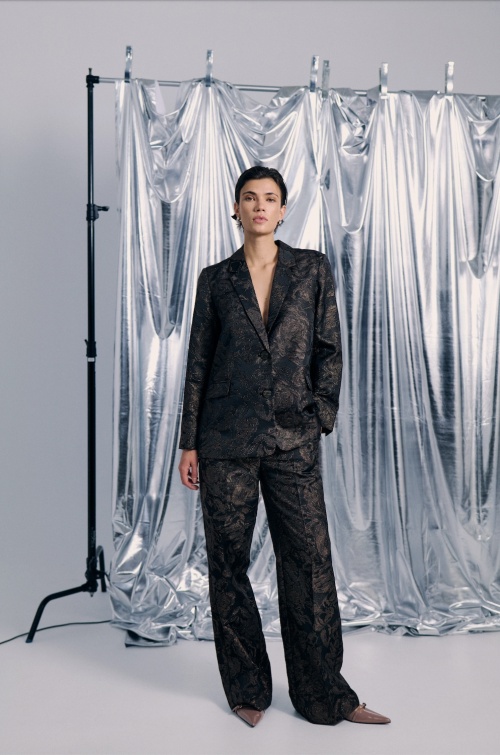 NULIKA BLEISER W25 - 5698